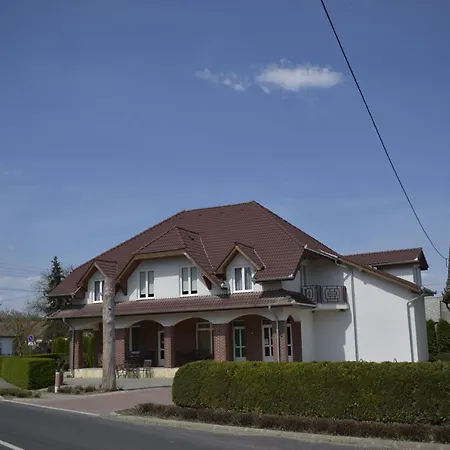 Fonix Apartmanhaz Appartement Nagypáli
